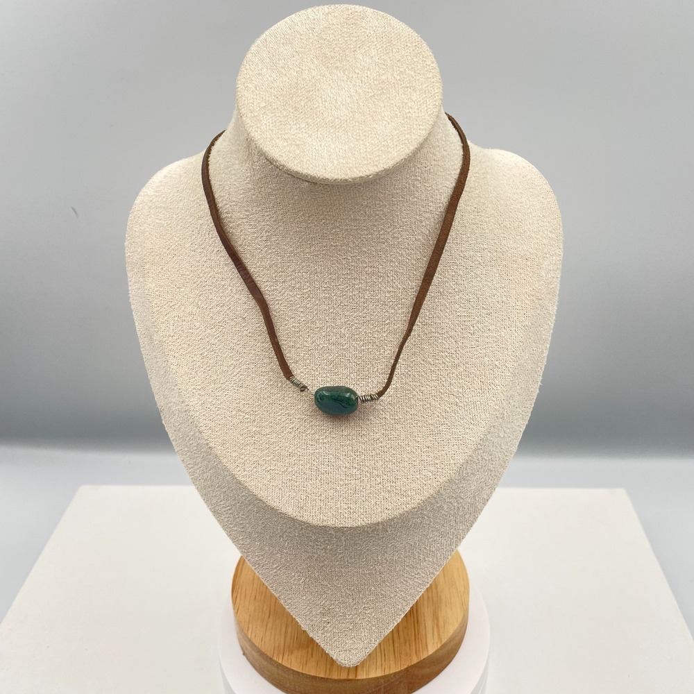 Vintage 90s Green Agate Glass Stone Brown Leather Cord Pendant Necklace Boho
